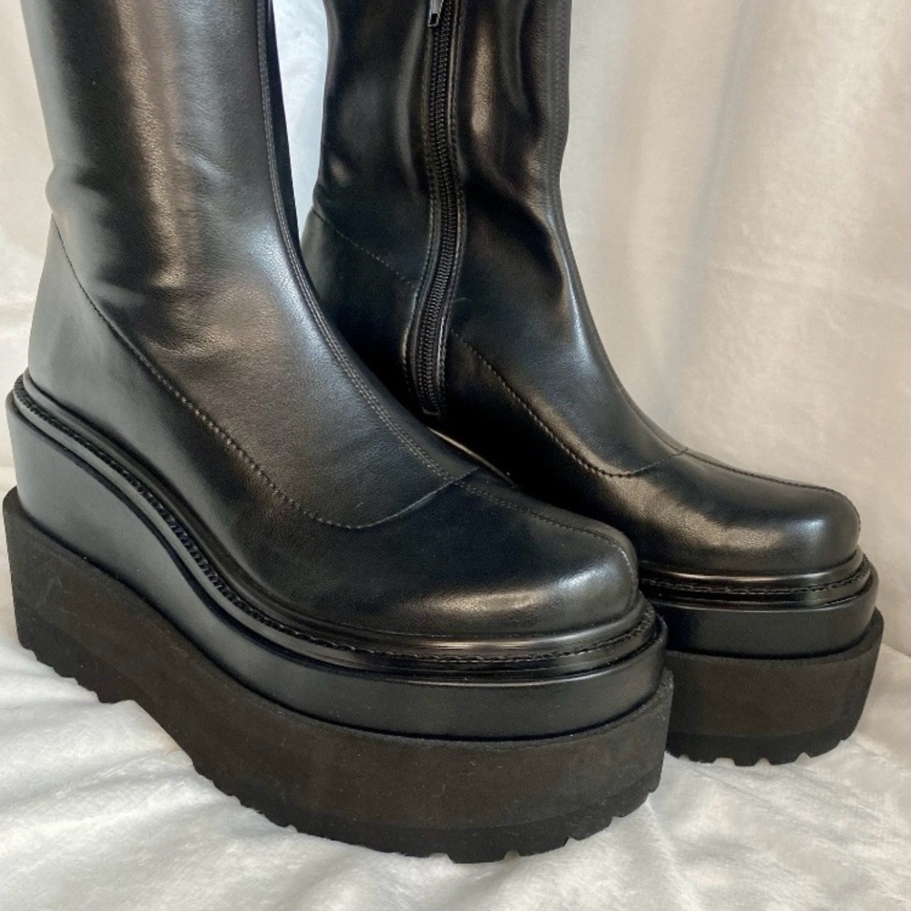 Rocco D'Amelio Black Platform Boots